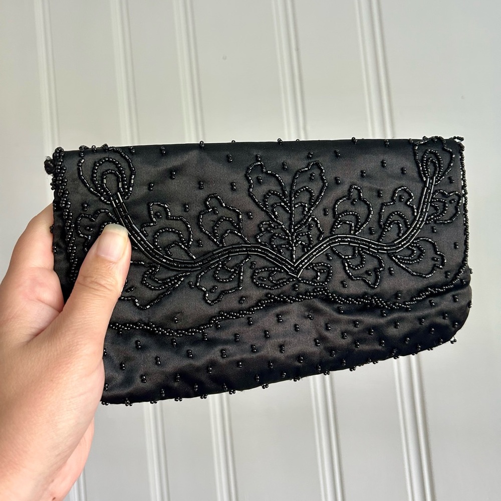 Vintage Elegant Black Beaded Clutch
